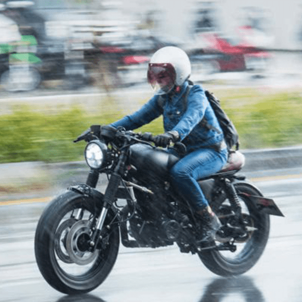 Motorcycle-in-the-rain